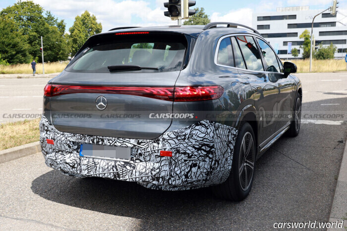 Mercedes aggiunge stelle a un blob anonimo | Carscoops